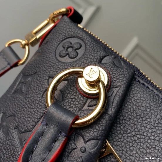 WIS V MM VUITTON LOUIS TOTE 0108